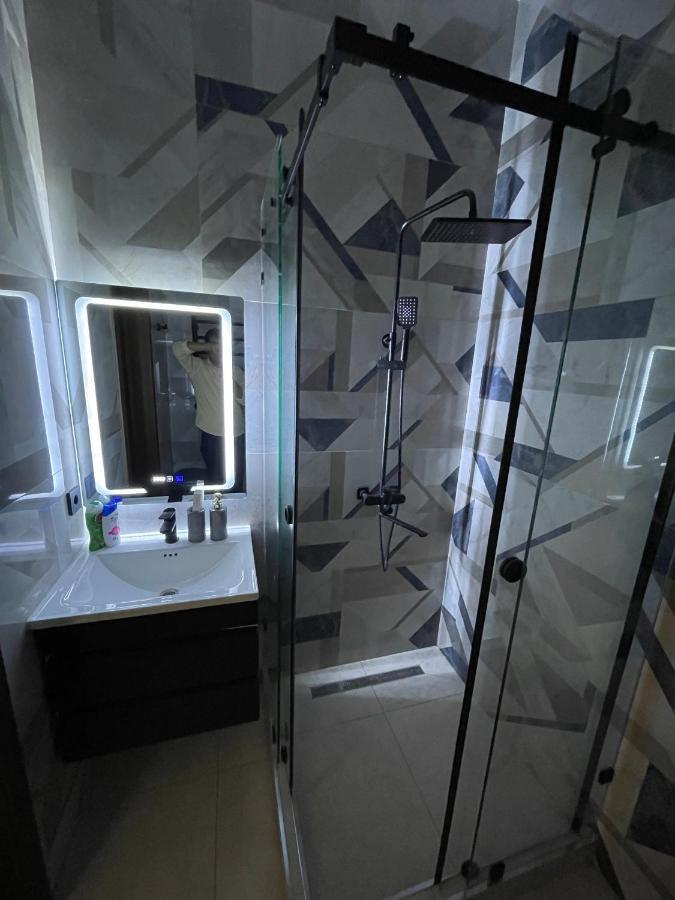 Abbey Road Apartment ทาชเคนต์ ภายนอก รูปภาพ